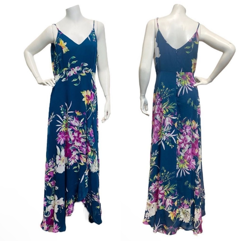 Lulu’s Floral V Neck Cottagecore Bridemaid Medium‎ Dress